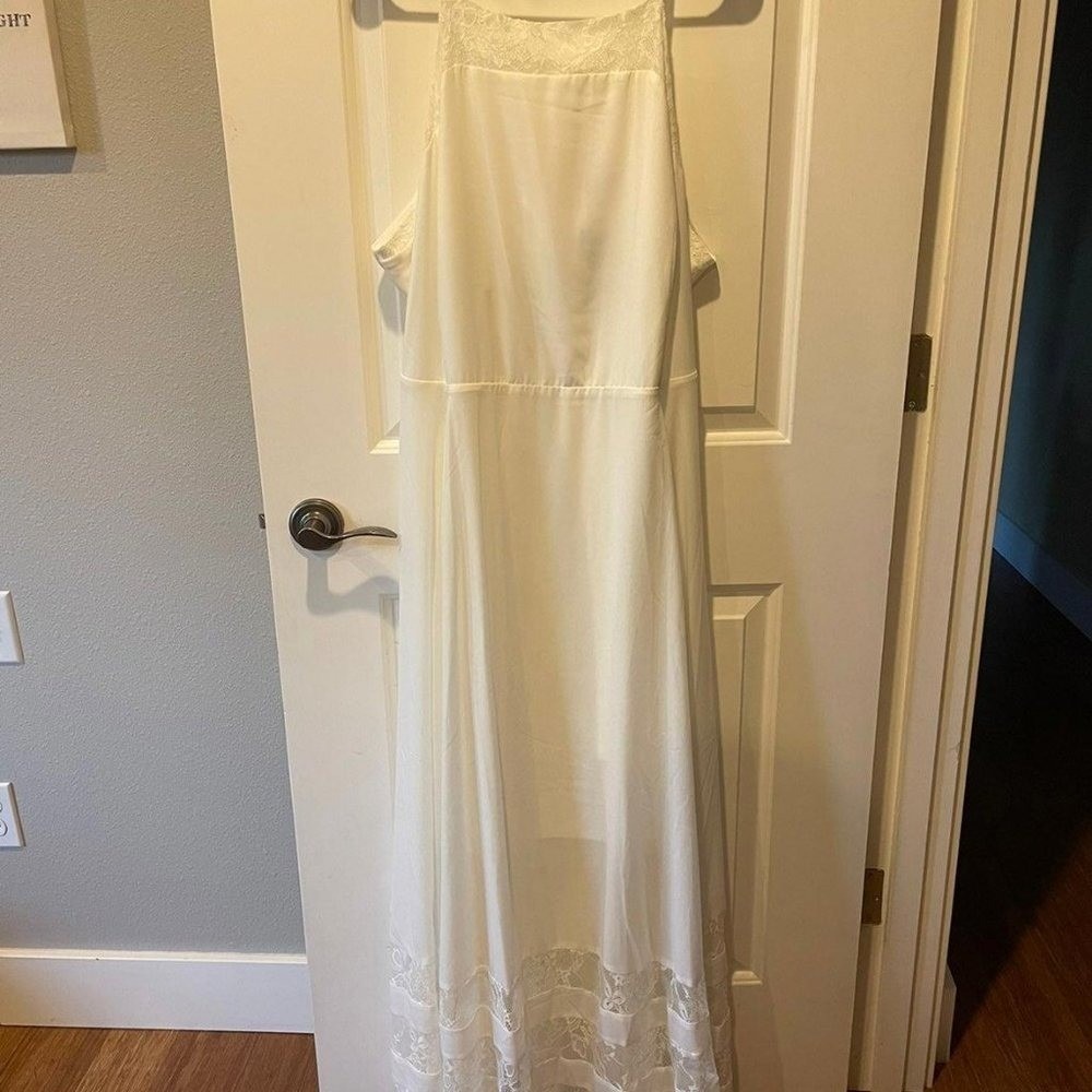 Torrid Ivory Lace Insert High‎ Neck Sleeveless Maxi Dress Size 24 NWT - Picture 5 of 7